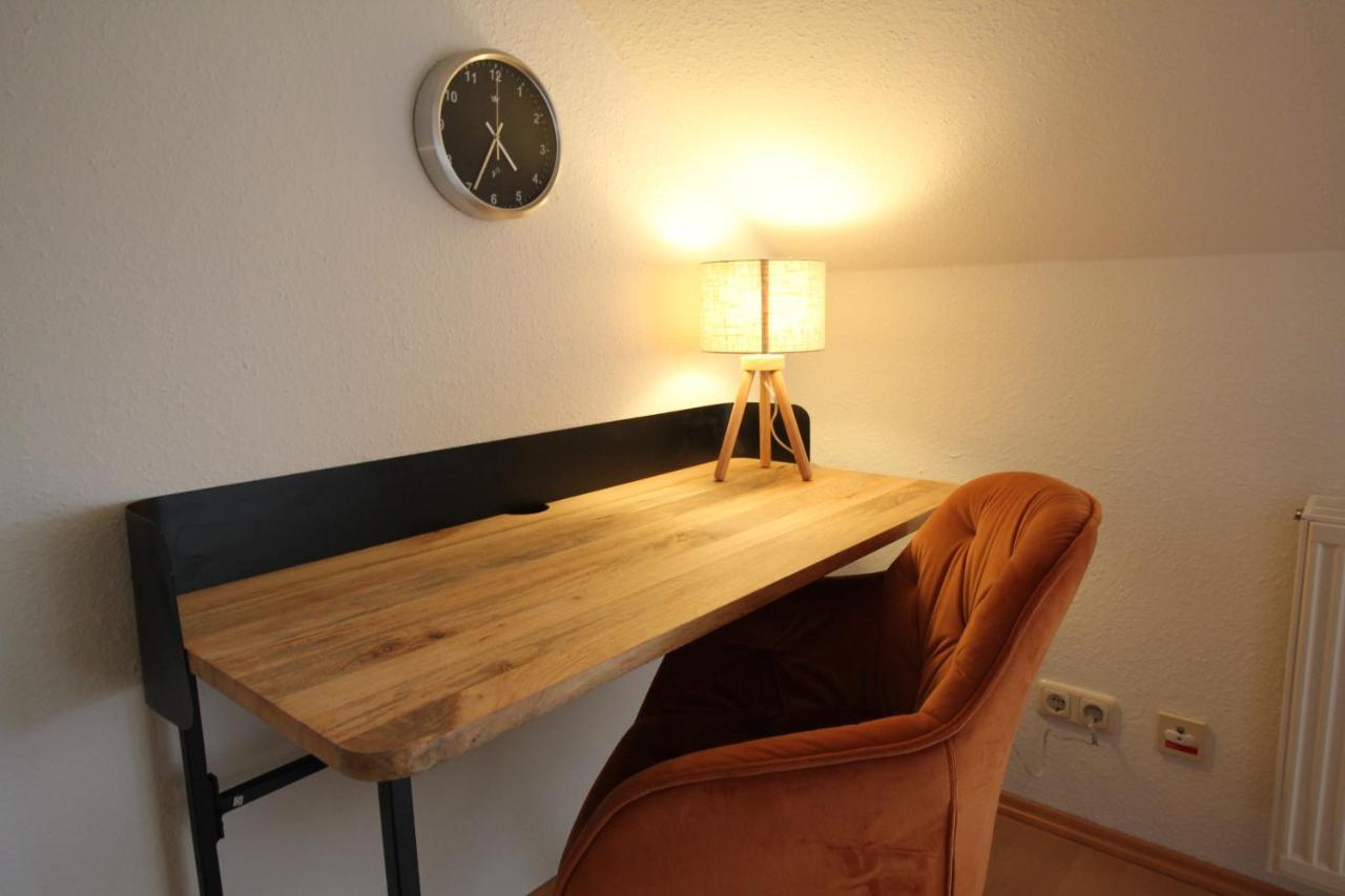 Stylische Ferienwohnung Mit Ausblick Haslach Esterno foto